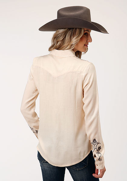 Roper Women Dark Cream Solid Rayon Shirt
