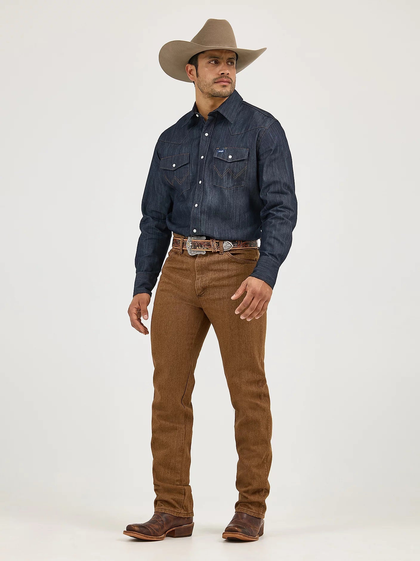 Wrangler Jeans Uomo Regular Fit Texas Stretch Con Cintura In Pelle – Vestibilità Comoda, Nero O Marrone, 38W X 30L