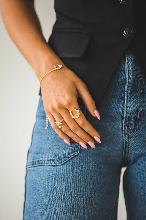 Gold Plated Dainty Rhinestone Horseshoe Chain Bracelet