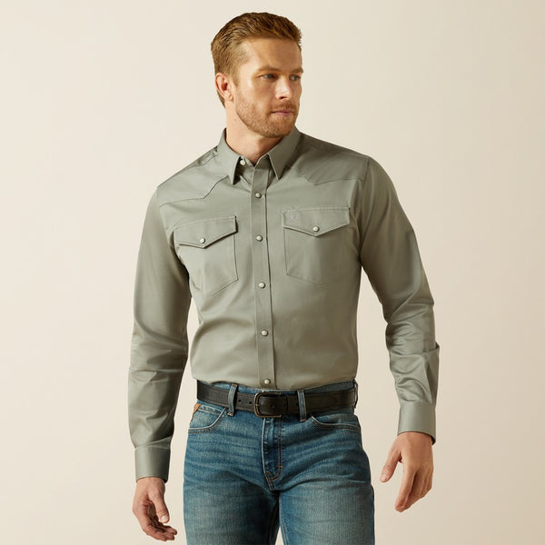 Ariat Solid Twill Fitted Shirt