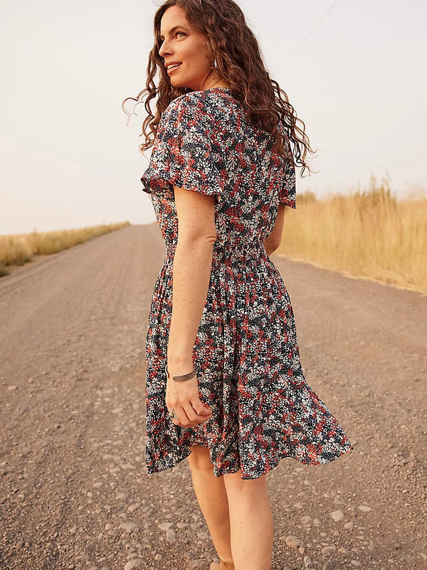 Wrangler Womens Retro Flutter Floral Snap Front Dress