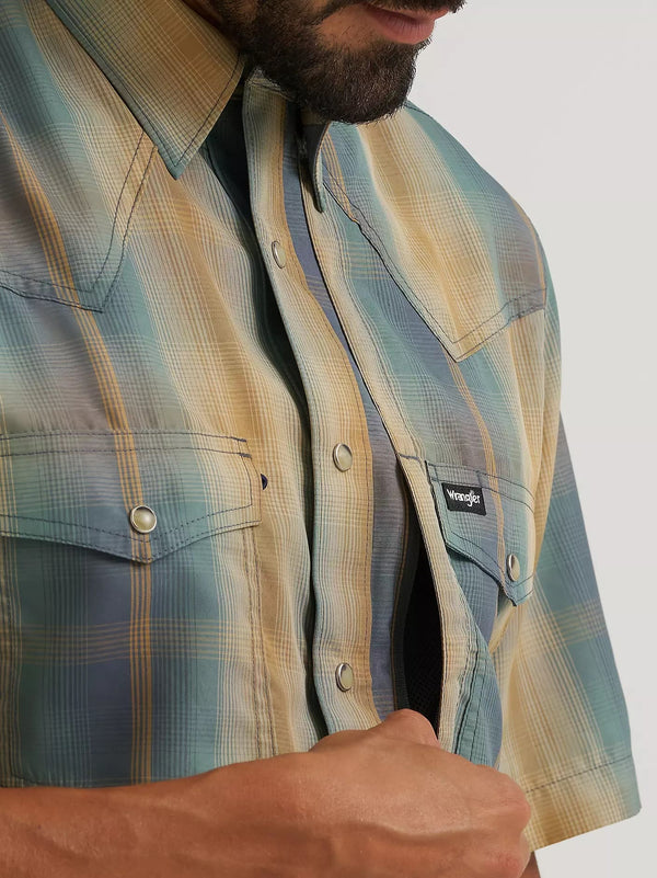 Wrangler All Terrain Gear Performance Plaid Shirt - Broken horn