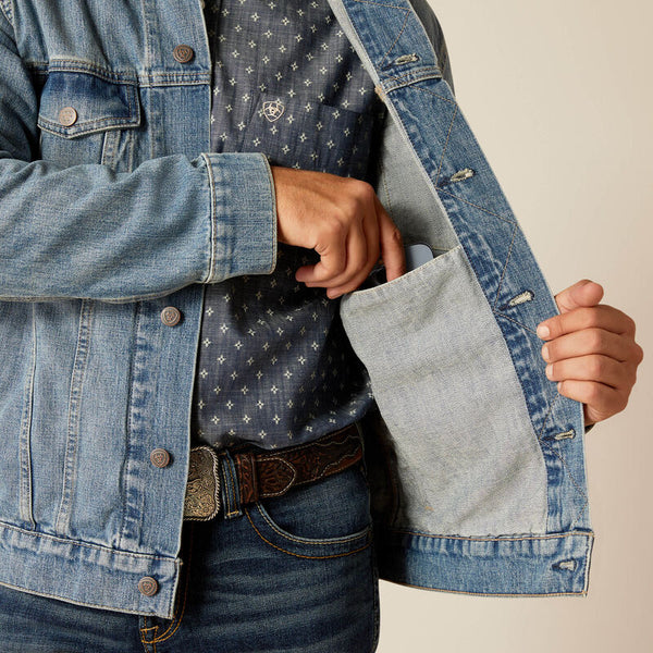 Ariat Denim Trucker Jacket - Broken horn