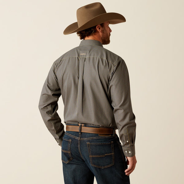 Ariat Men's Wrinkle Free Ferris Classic Fit Shirt - Broken horn