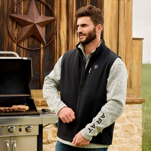 Ariat Men's Logo Softshell Vest - Broken horn