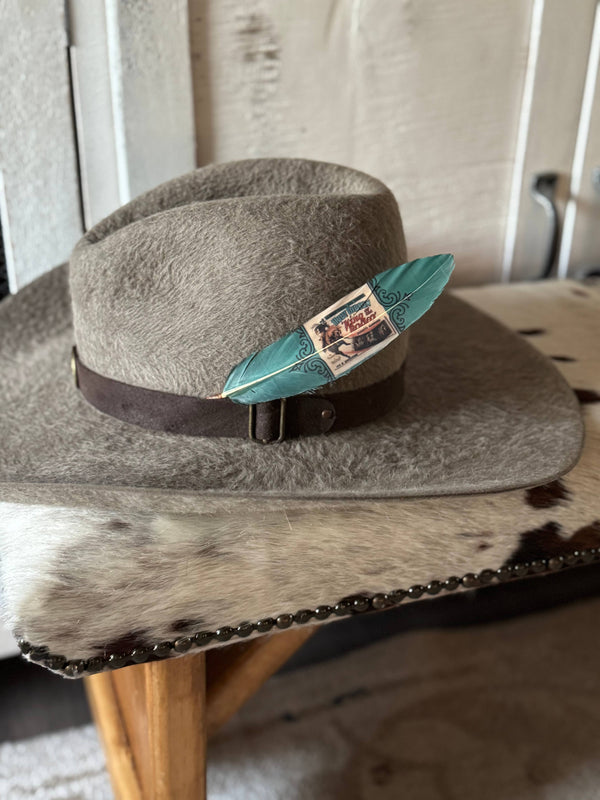 King of the Rodeo Hat Feather - Broken horn