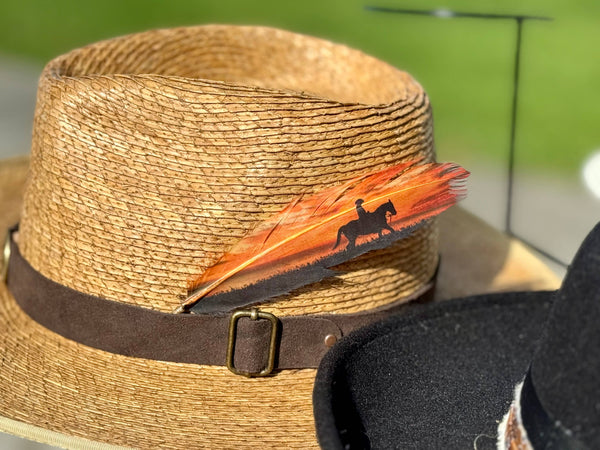 Lone Rider Hat Feather - Broken horn