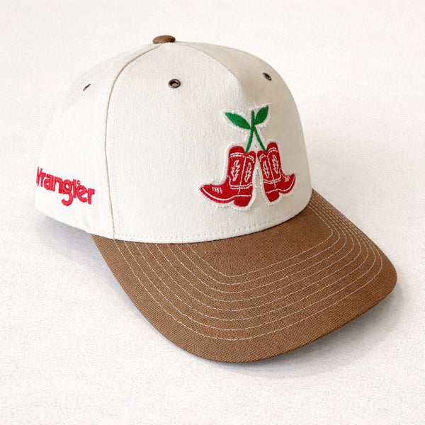 Wrangler Cherry Prairie Cap - Broken horn