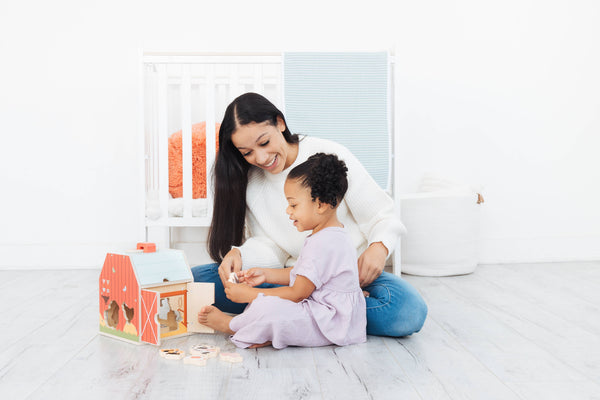 Wooden Barn Shape Sorter Toy, Farm Animals Montessori Play - Broken horn