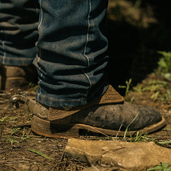 Hyer Jetmore Boot - Black Red - Broken horn