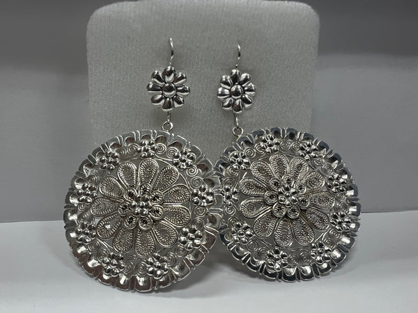 Jerezana Flor Especial Hanging Earrings - Broken horn