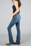 Kimes Ranch Betty17 Blue Jean - Broken horn