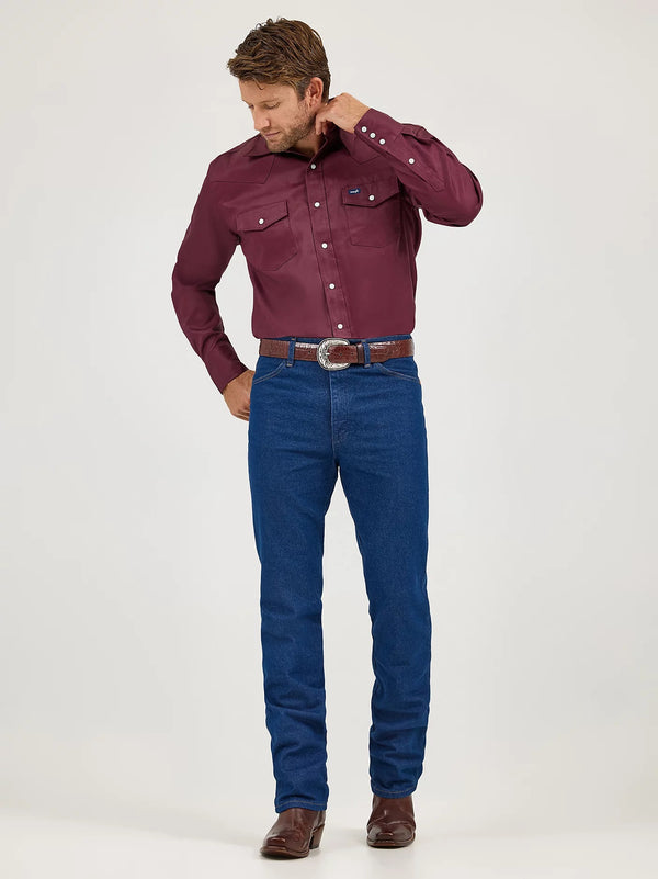 KONTOOR Wrangler men's cowboy cut slim fit prewashed jeans, classic denim with a tailored fit and authentic styling.