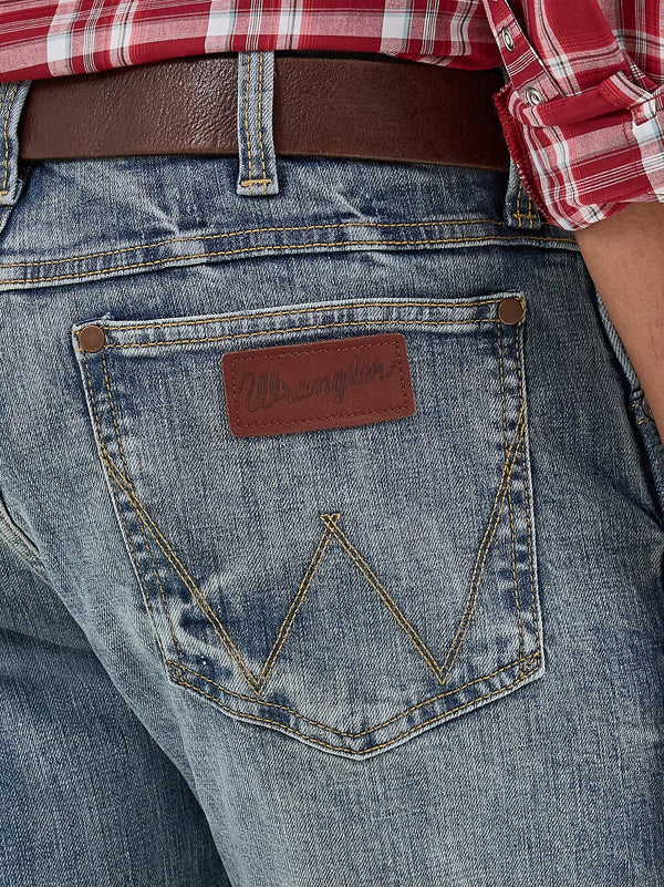 KONTOOR Wrangler men's retro slim fit bootcut jeans in Greeley color, denim fabric with classic five-pocket design.