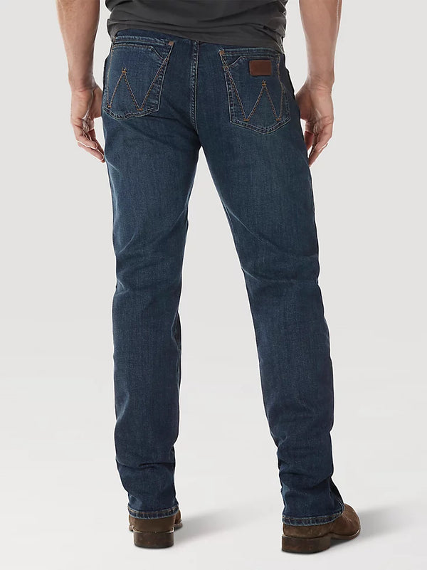 KONTOOR Wrangler men's retro slim fit straight leg jeans in Portland color, showcasing classic denim style and fit.