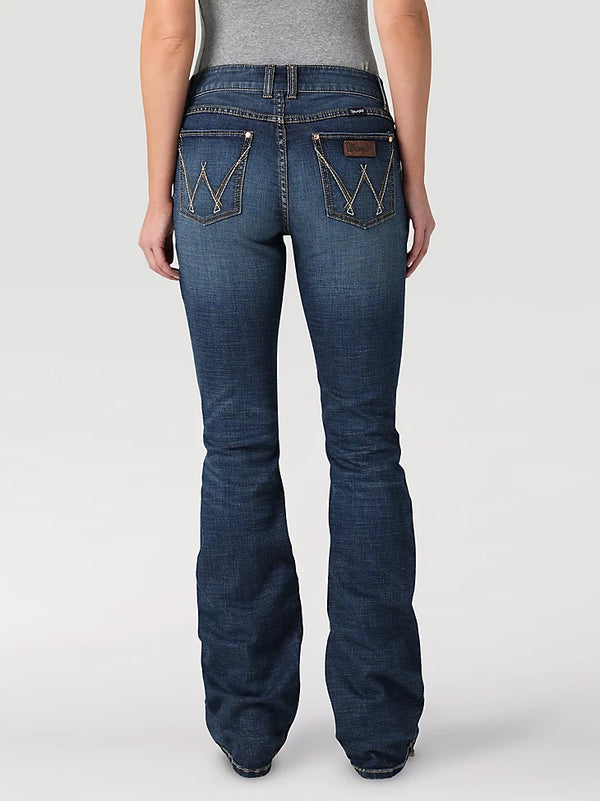 KONTOOR Wrangler Women Retro Mae Jean in MS Wash, showcasing classic high-waisted denim with vintage styling and five-pocket design.