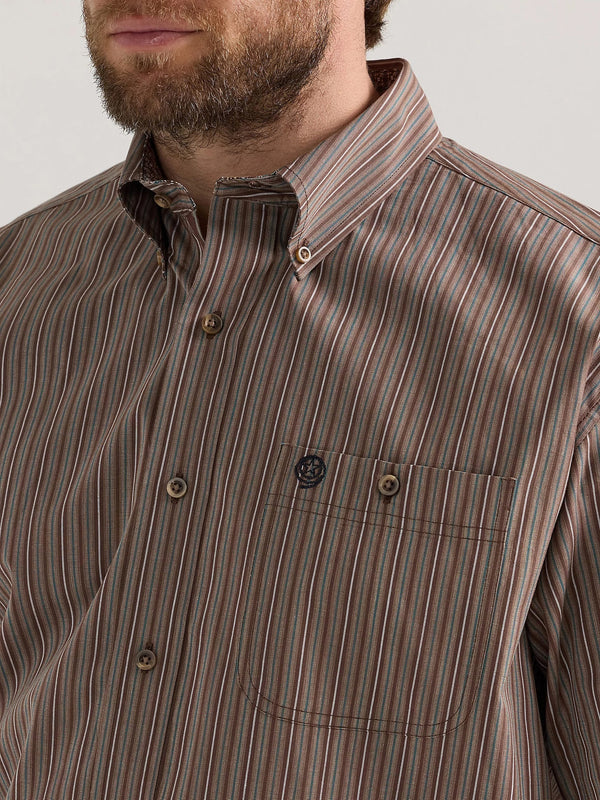 Wrangler Men's George Strait Button Down One Pocket Shirt - Broken horn