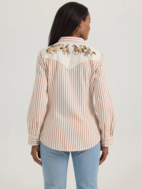 Wrangler Women Horse Yoke Slim Western Snap Shirt - Broken horn