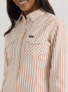 Wrangler Women Horse Yoke Slim Western Snap Shirt - Broken horn