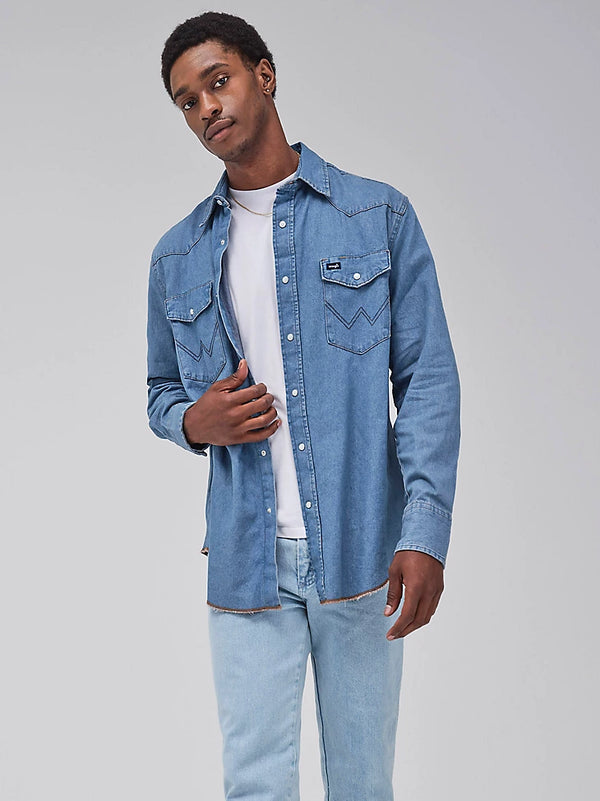 Wrangler men's denim snap work shirt by KONTOOR, featuring durable fabric and classic button snaps, suitable for workwear and casual wear.
