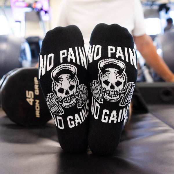 No Pain, No Gain Socks - Broken horn