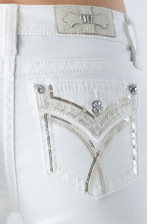 Mid-Rise Bootcut Miss Me White Jean - Broken horn