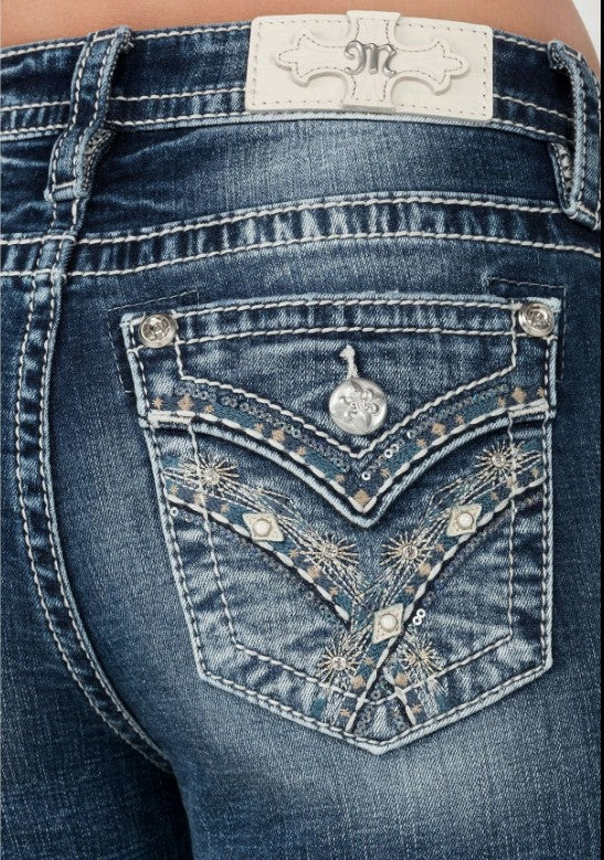 Mid-Rise Bootcut Miss Me Jeans with Faux back Pocket - Broken horn