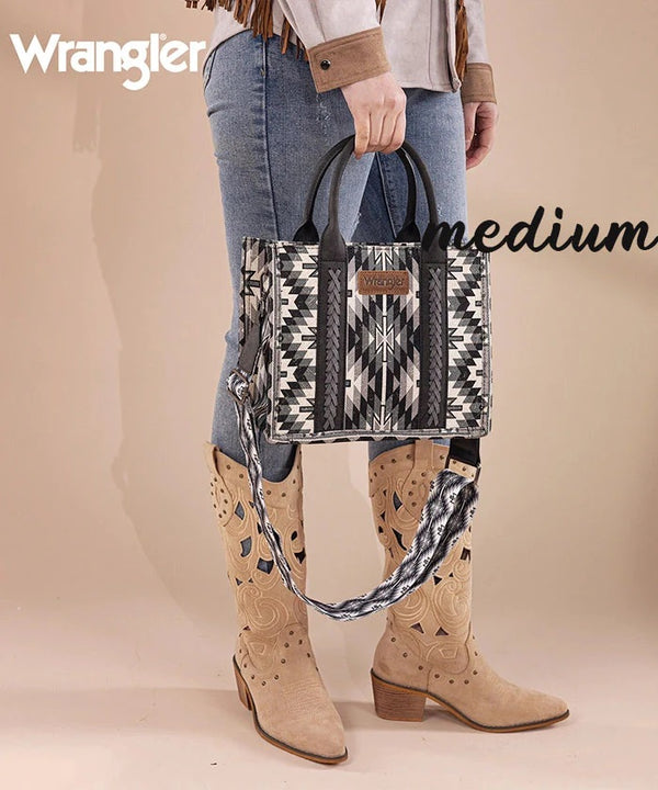 Wrangler Aztec Print Whipstitch Canvas Tote Bag - Broken horn