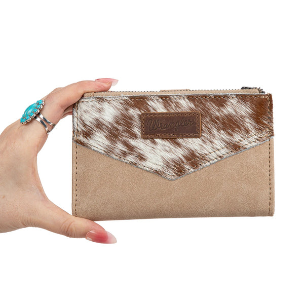 Wrangler Genuine Hair-On Cowhide Card Holder Bi-Fold Wallet - Broken horn