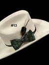 Feather Bow plus Small feather - Broken horn