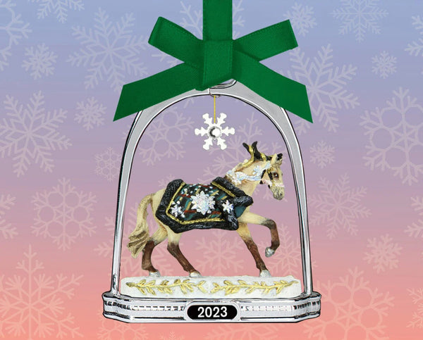 Highlander | Stirrup Ornament - Broken horn