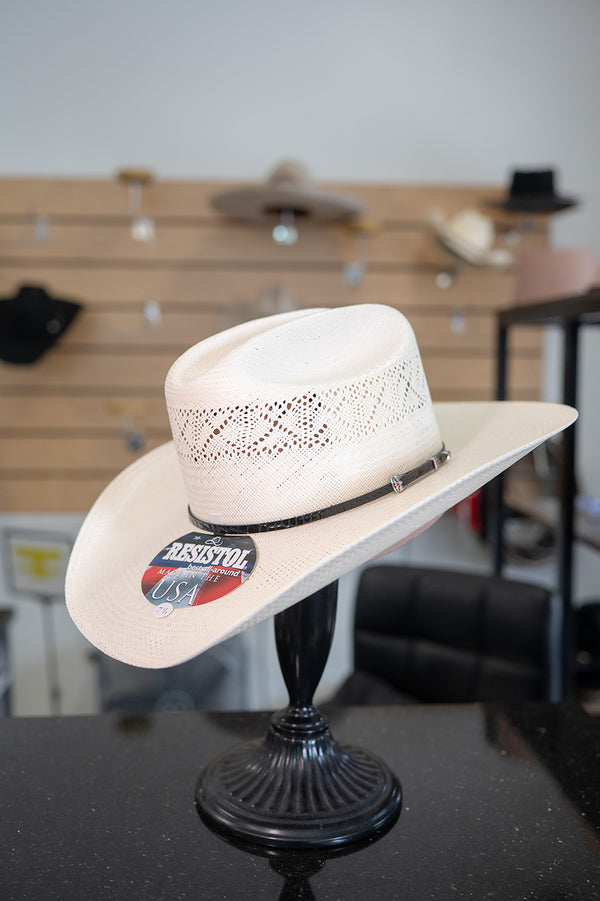 Resistol 20X Gold Card Straw Hat - Broken horn