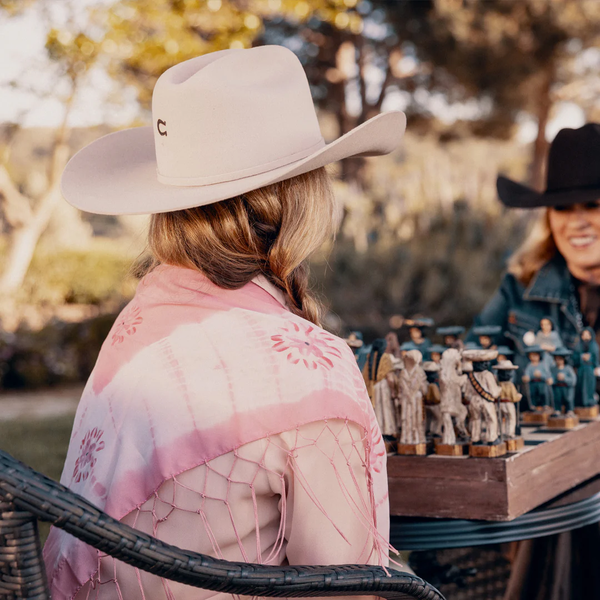 Charlie 1 Horse The Cowgirl Hat - Broken horn