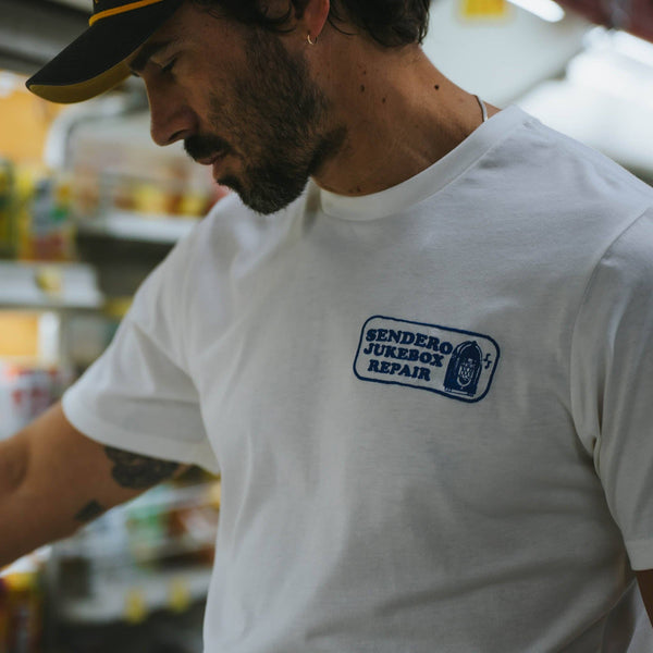 Jukebox Repair T-Shirt - Broken horn