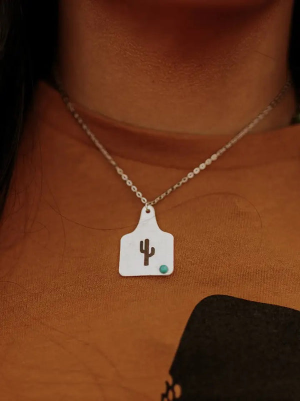 Turquoise Cactus Cattle Tag Necklace - Broken horn