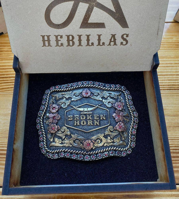 Broken Horn Buckle Square