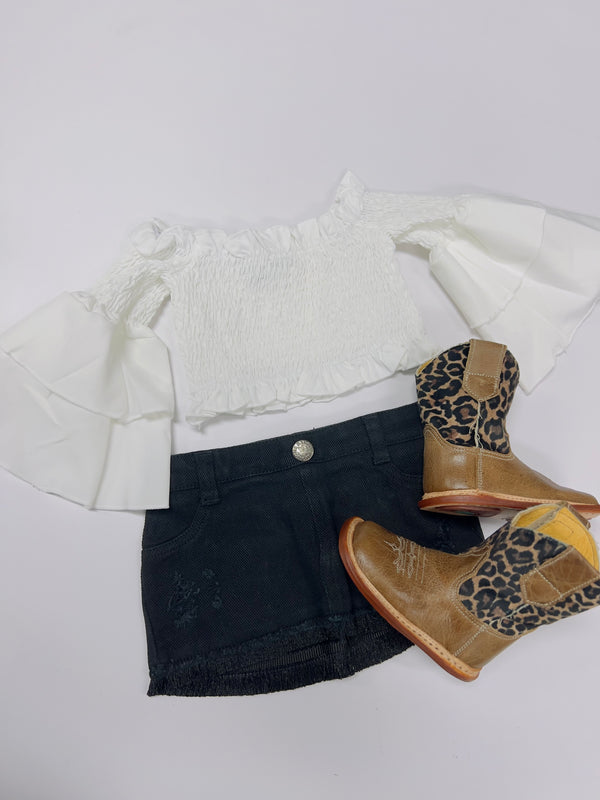 Darcy smocked Bell Sleeve Top - White - Broken horn