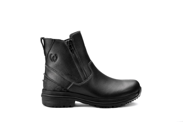 Woodstock Waterproof Barn Boot - Black - Broken horn
